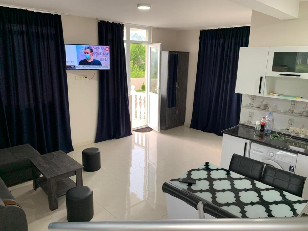 Villa Mate & Villa Luka Ureki Bagian luar foto