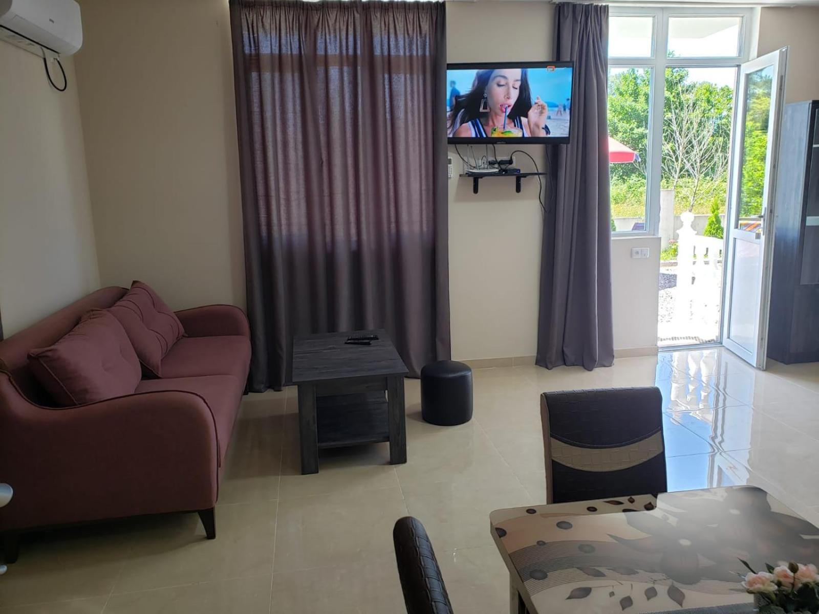 Villa Mate & Villa Luka Ureki Bagian luar foto